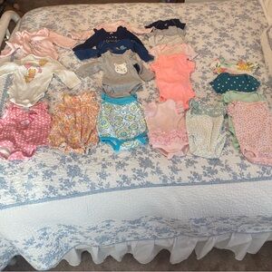 Baby Girl 20-Piece Spring Summer Bodysuit Bundle Size 3M